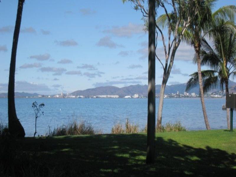 9/11 Esplanade, Picnic Bay QLD 4819, Image 0