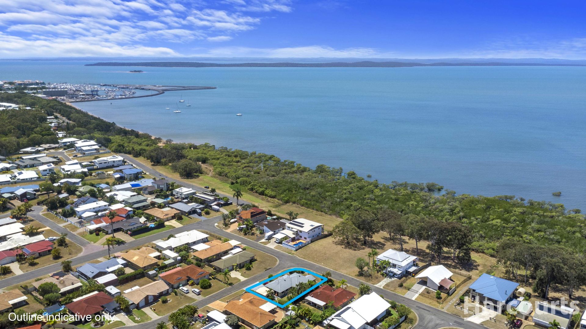 7 Foreshore Drive, Urangan QLD 4655