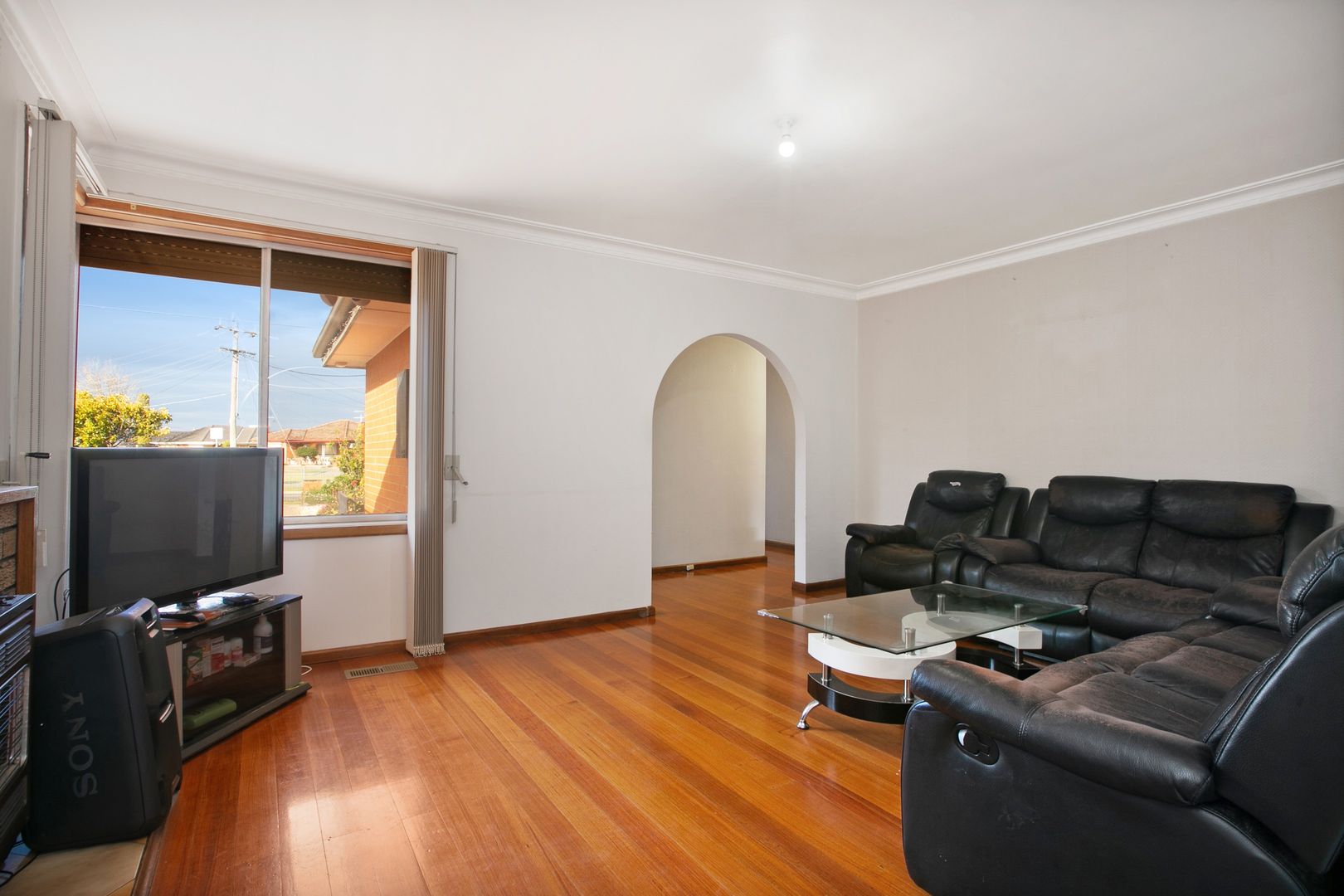 96 Curtin Avenue, Lalor VIC 3075, Image 2