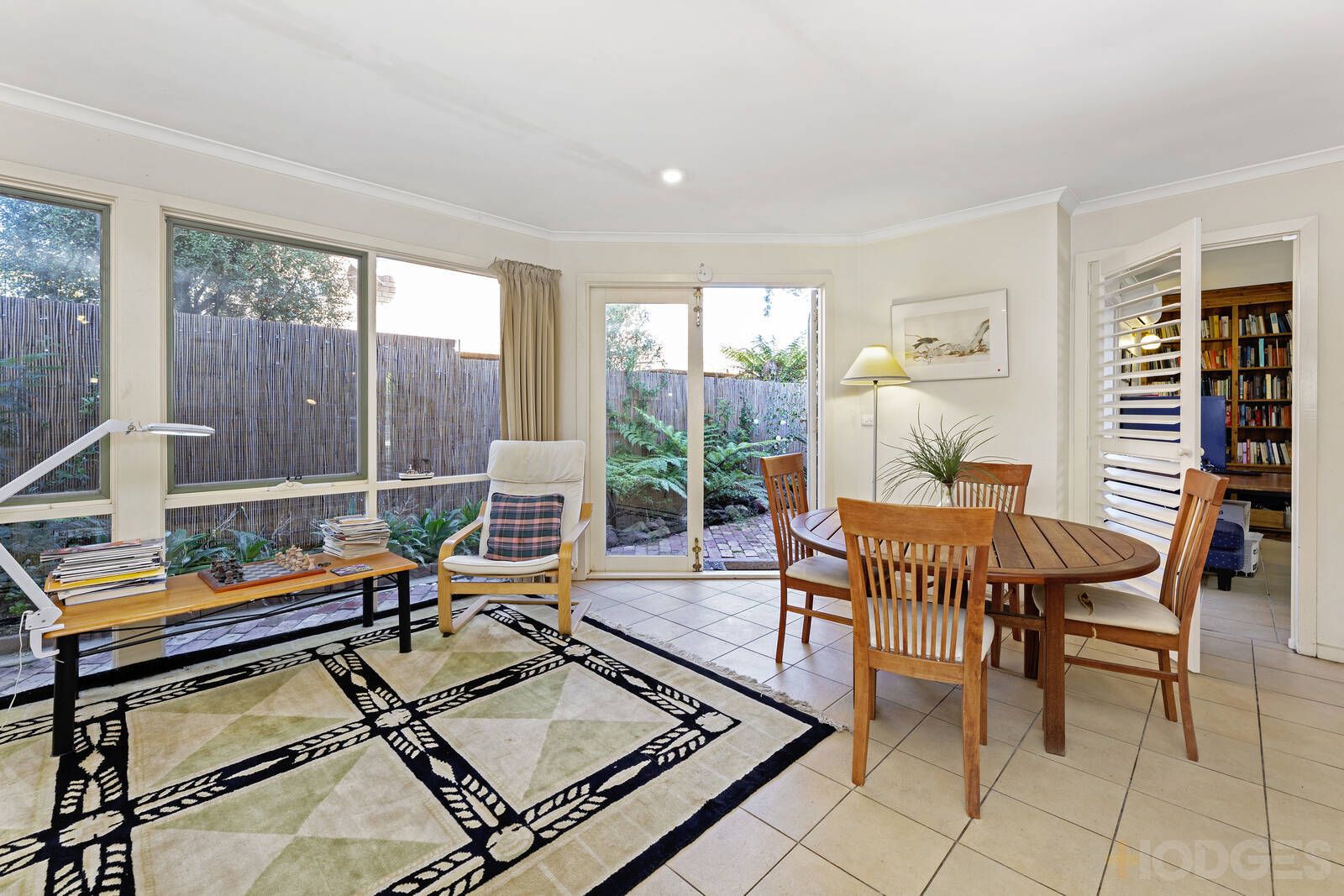 26 Retreat Road, Hampton VIC 3188, Image 2