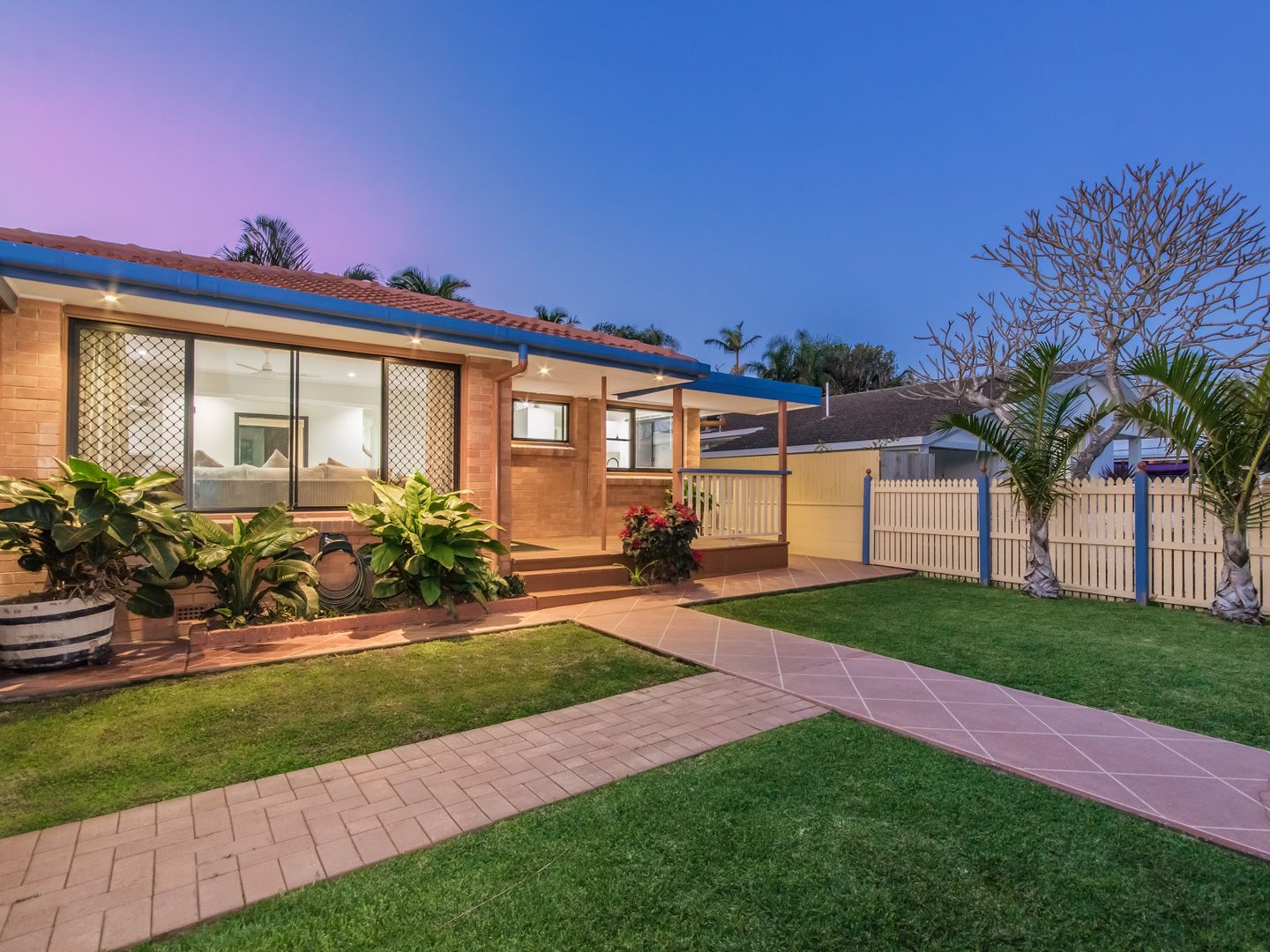 Labrador QLD 4215 3 beds house for Sale, Seller instructs sell this