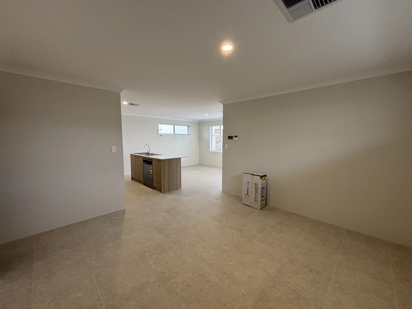 Additional image 6 of 259 Frankland Avenue, Hammond Park WA 6164