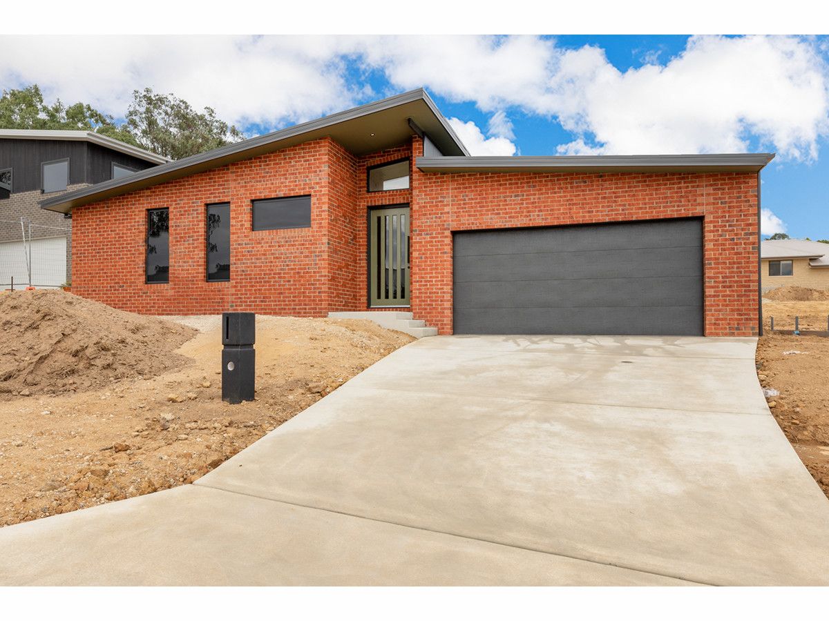 6 Billabong Place, Thurgoona NSW 2640, Image 0