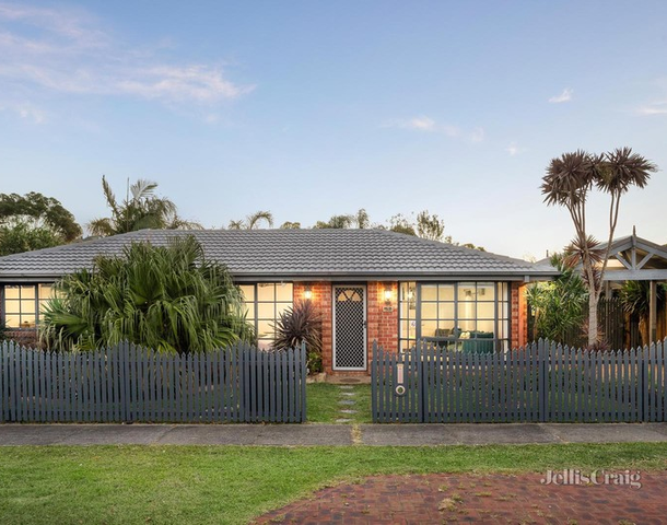 26 Insignia Crescent, Berwick VIC 3806