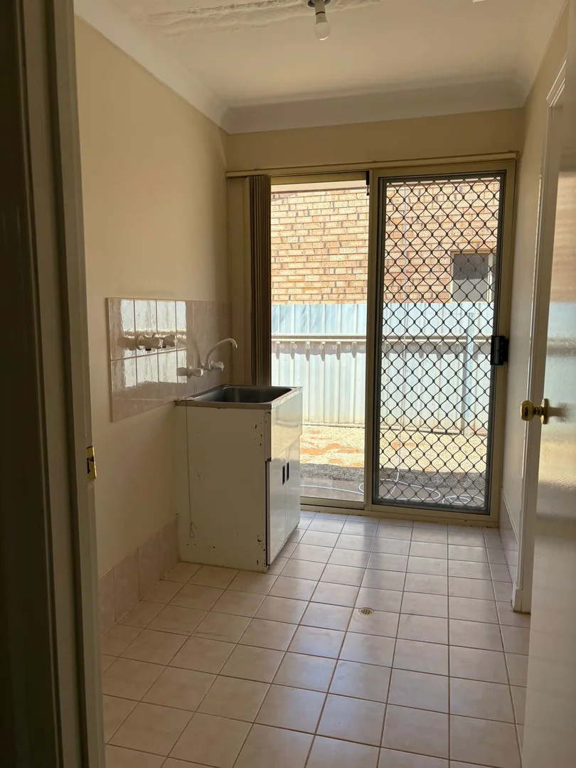 Additional image 10 of 207C Hare Street, West Lamington WA 6430