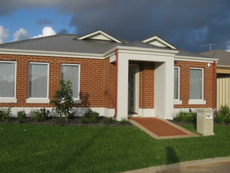 3 bedrooms House in 24 Bonner Lane ARMADALE WA, 6112