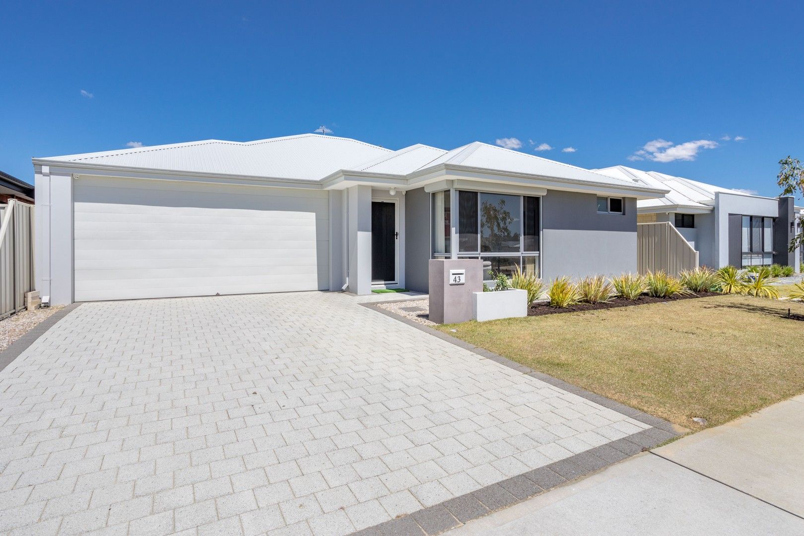 43 Greenpoint Way, Hilbert WA 6112, Image 0