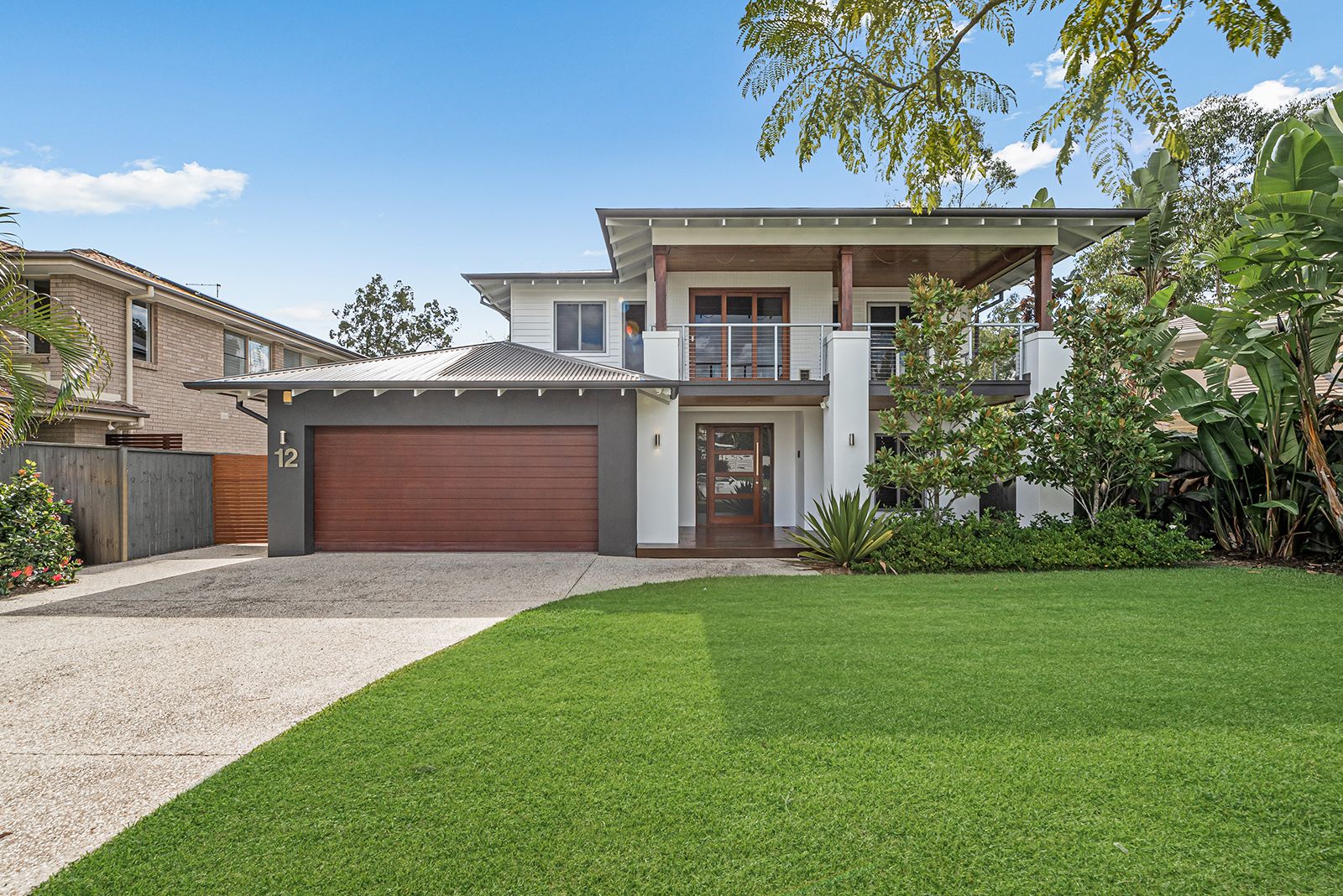 4 bedrooms House in 12 Lorikeet Close FIG TREE POCKET QLD, 4069