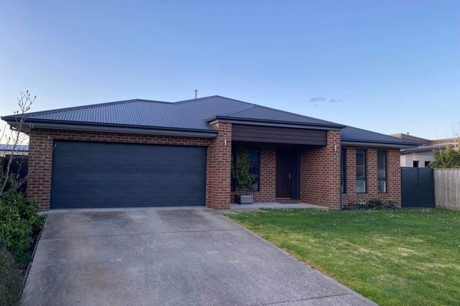 Picture of 52 Woodlawn Boulevard, YARRAGON VIC 3823