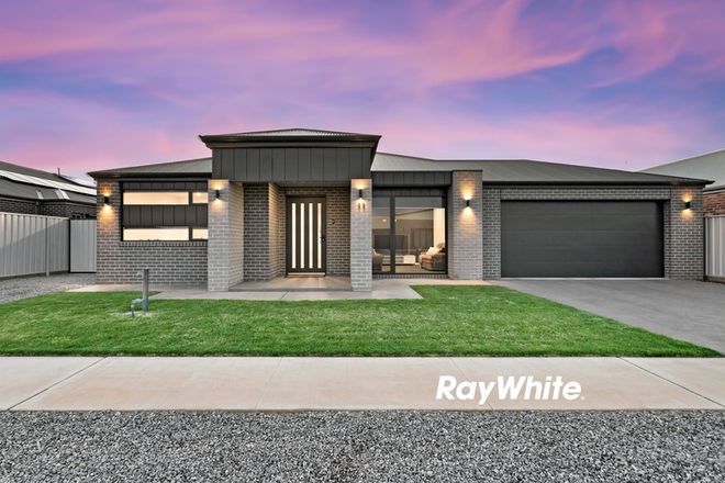 Picture of 11 Bologna Avenue, IRYMPLE VIC 3498