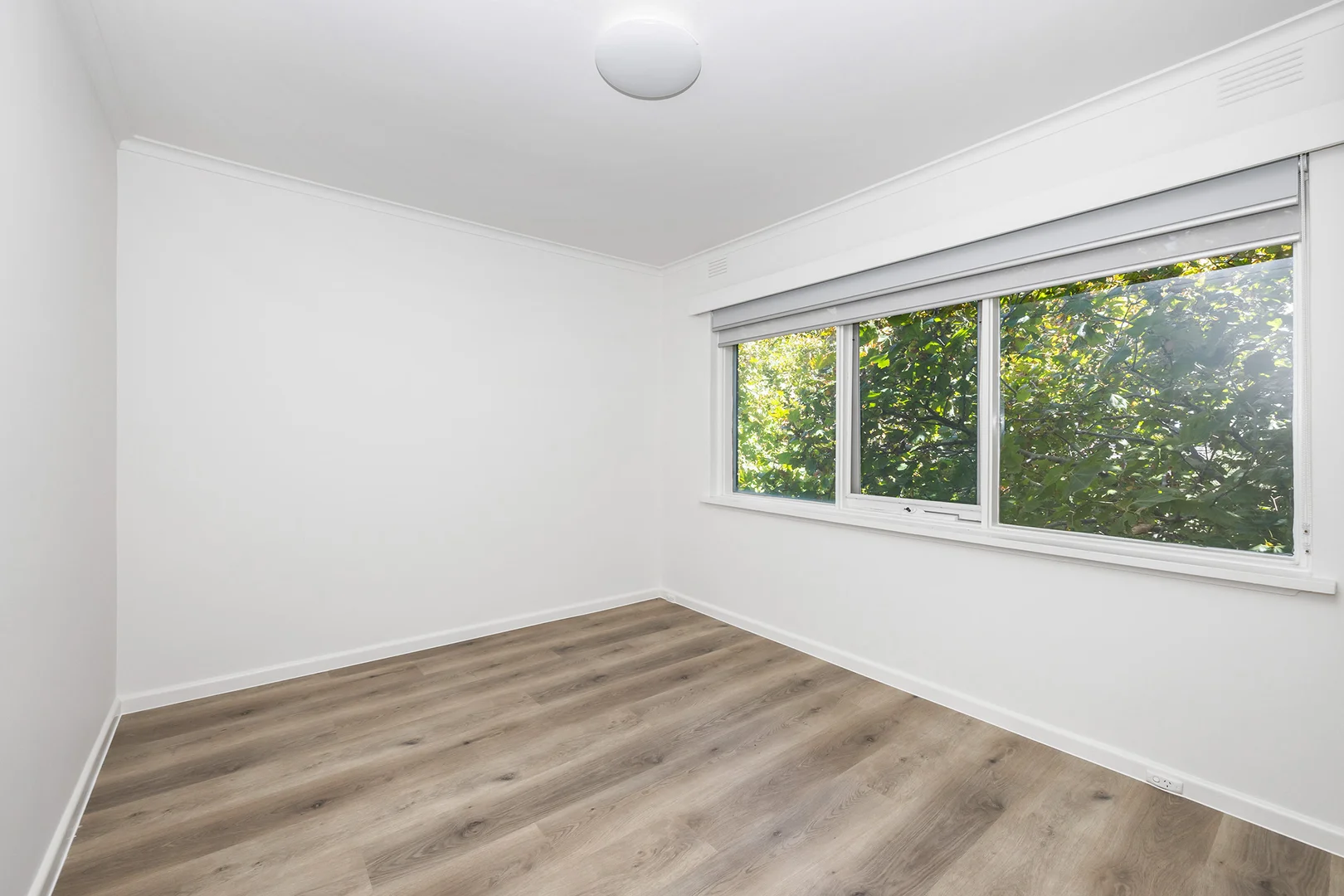 Additional image 3 of 11/17 Tiuna Grove, Elwood VIC 3184