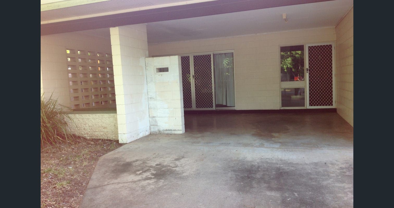 Dyer Street, Pallarenda QLD 4810 2 beds apartment for Rent, 330