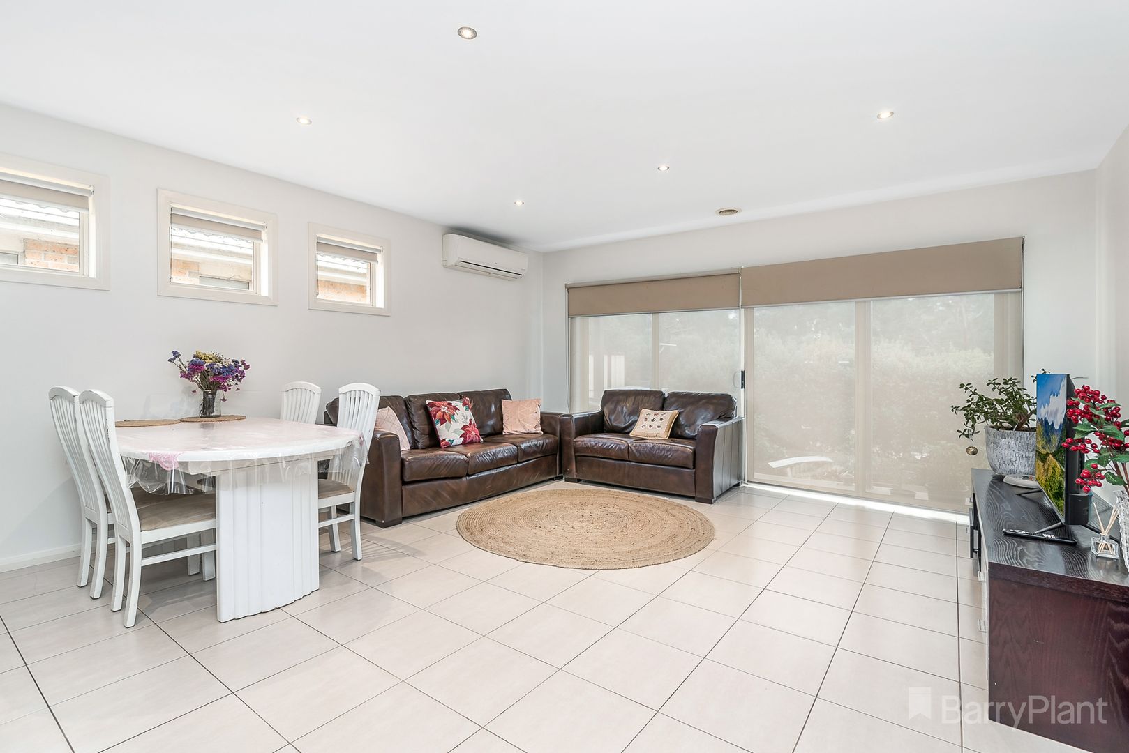 6/6 Eden Place, Wallan VIC 3756, Image 2