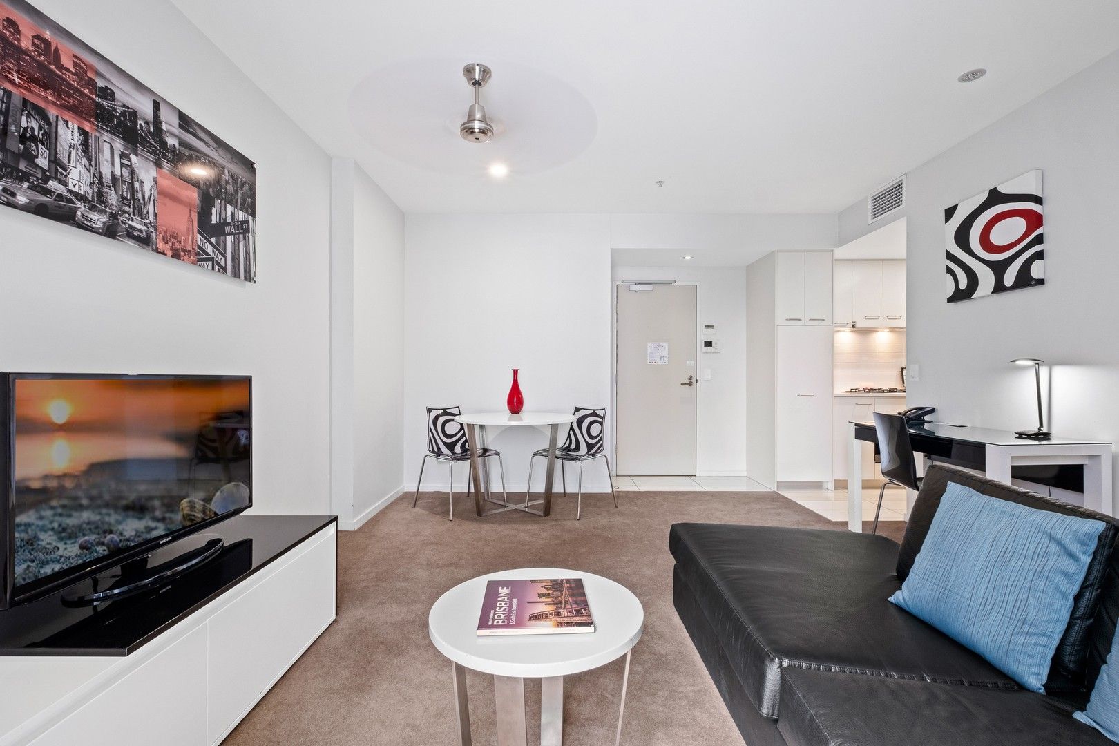 2102/127 Charlotte Street, Brisbane City QLD 4000, Image 0