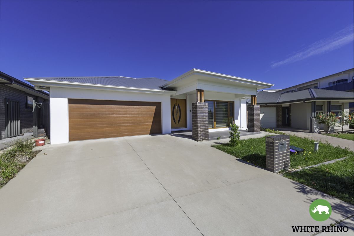 4 bedrooms House in 8 Zealie Bend GOOGONG NSW, 2620