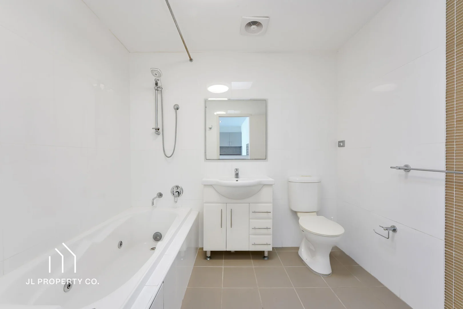 Additional image 12 of 25/2-6 Warrigal Street, The Entrance NSW 2261