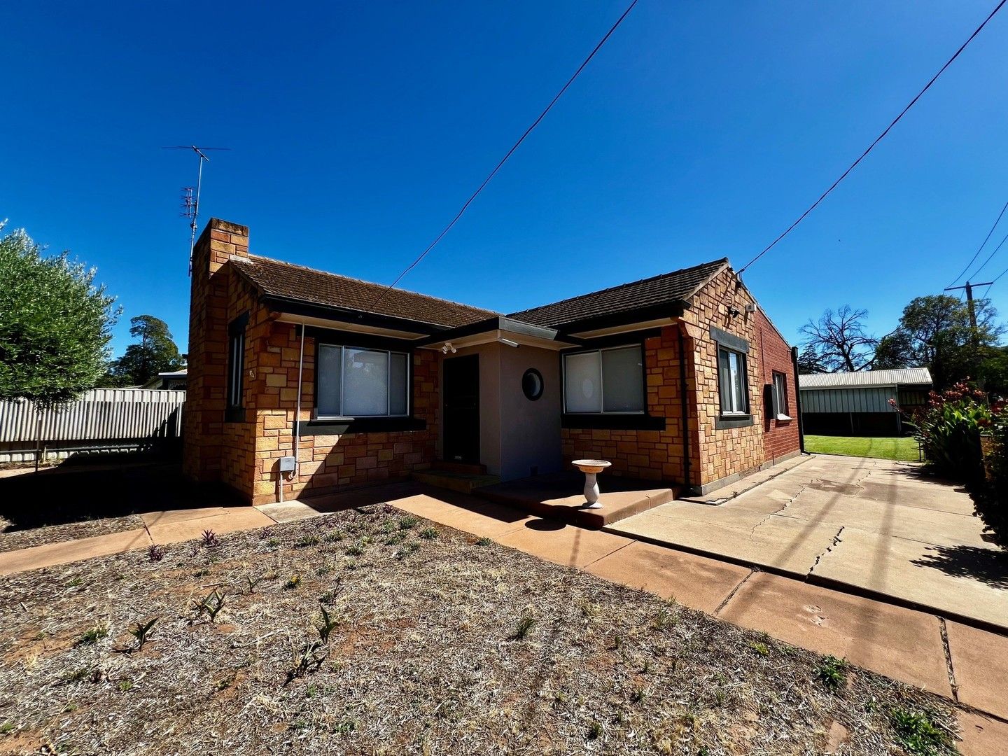 3 bedrooms House in 42 Seventh Street MILDURA VIC, 3500