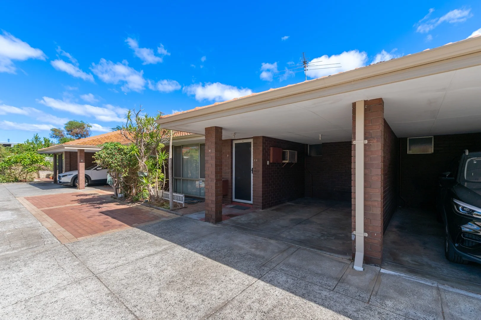 Primary image of 2/15 Tenth Avenue, Maylands WA 6051