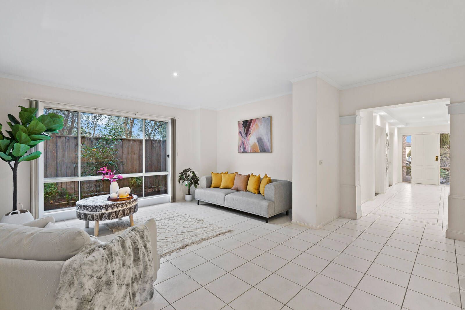 4 Chateau Close, Croydon VIC 3136, Image 2