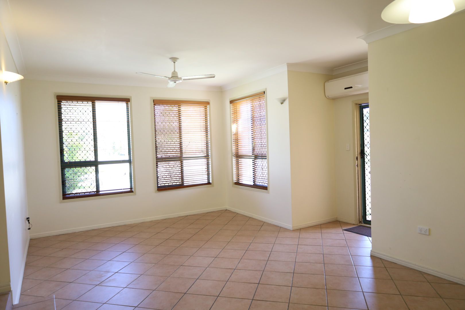 1 Maraboon Court, Clinton QLD 4680, Image 1