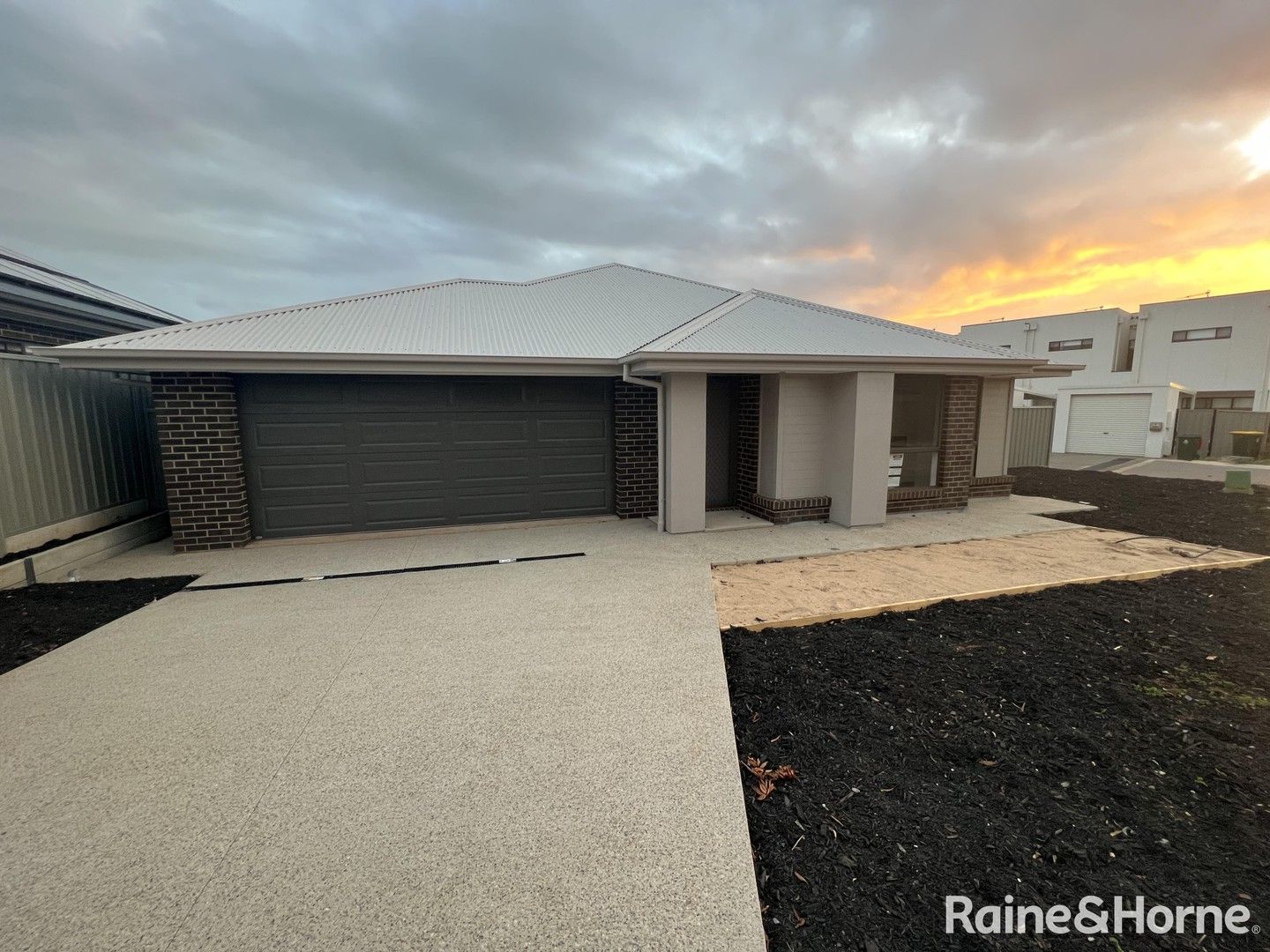 4 bedrooms House in 28 Gatley Circuit EVANSTON SOUTH SA, 5116