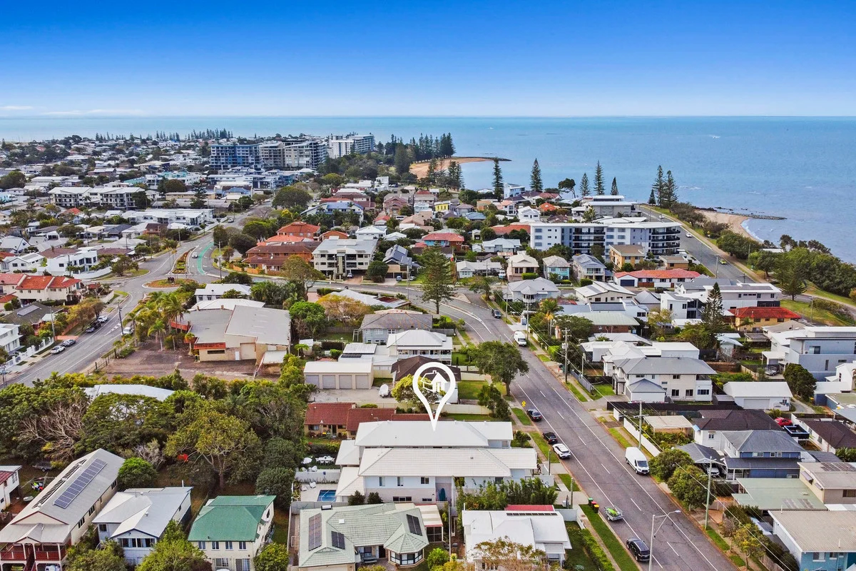 Additional image 20 of 163a Prince Edward Parade, Scarborough QLD 4020