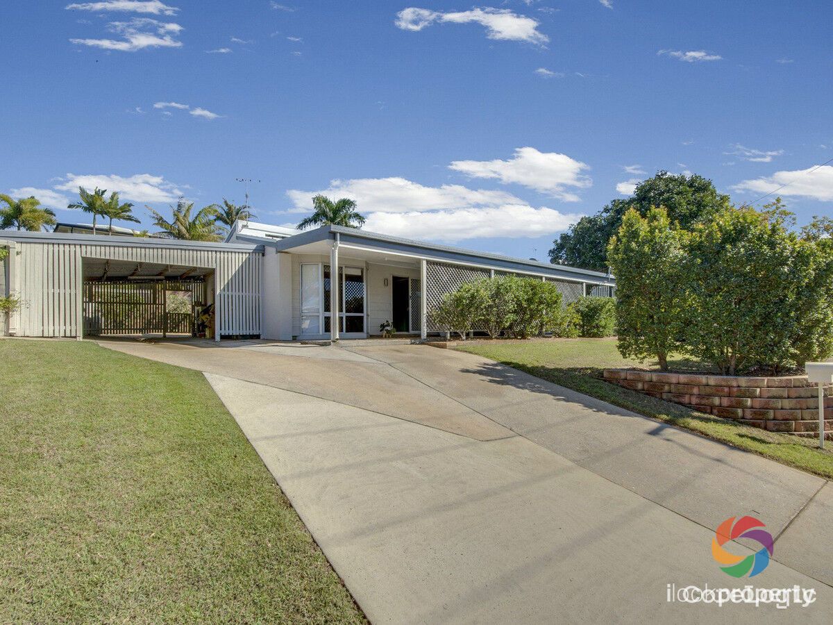 4 bedrooms House in 7 Elanora Street BOYNE ISLAND QLD, 4680