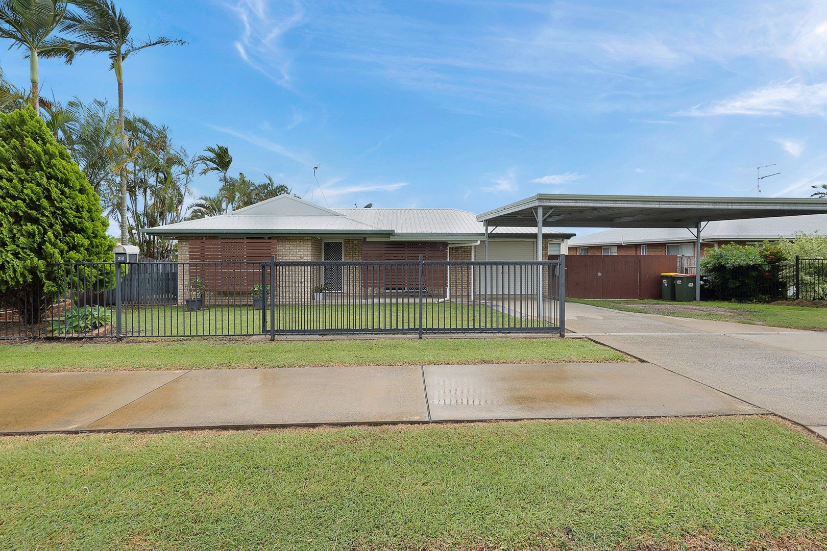 3 bedrooms House in 38 Pittman Street ANDERGROVE QLD, 4740