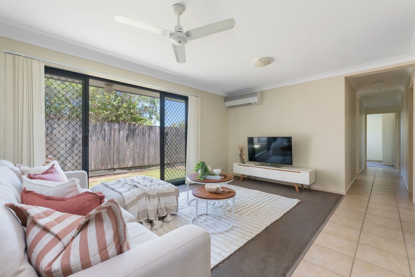 262 Kirralee Crescent, Upper Kedron QLD 4055, Image 0