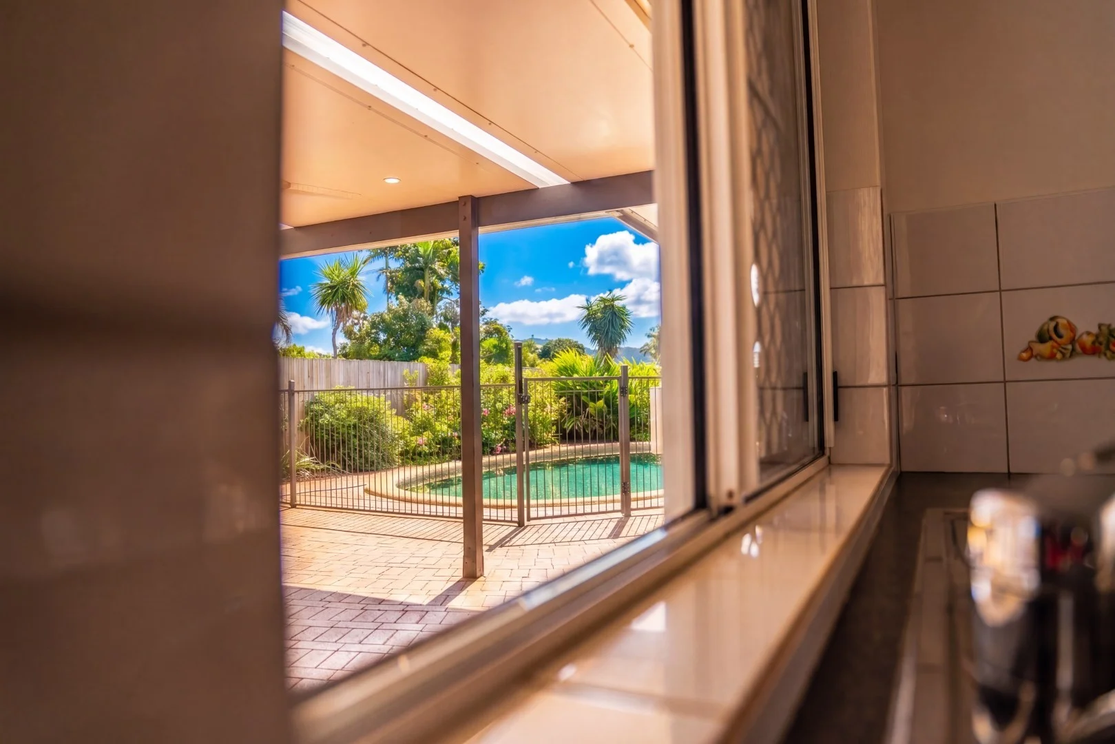 Additional image 10 of 72 Callum Street, Mooroobool QLD 4870