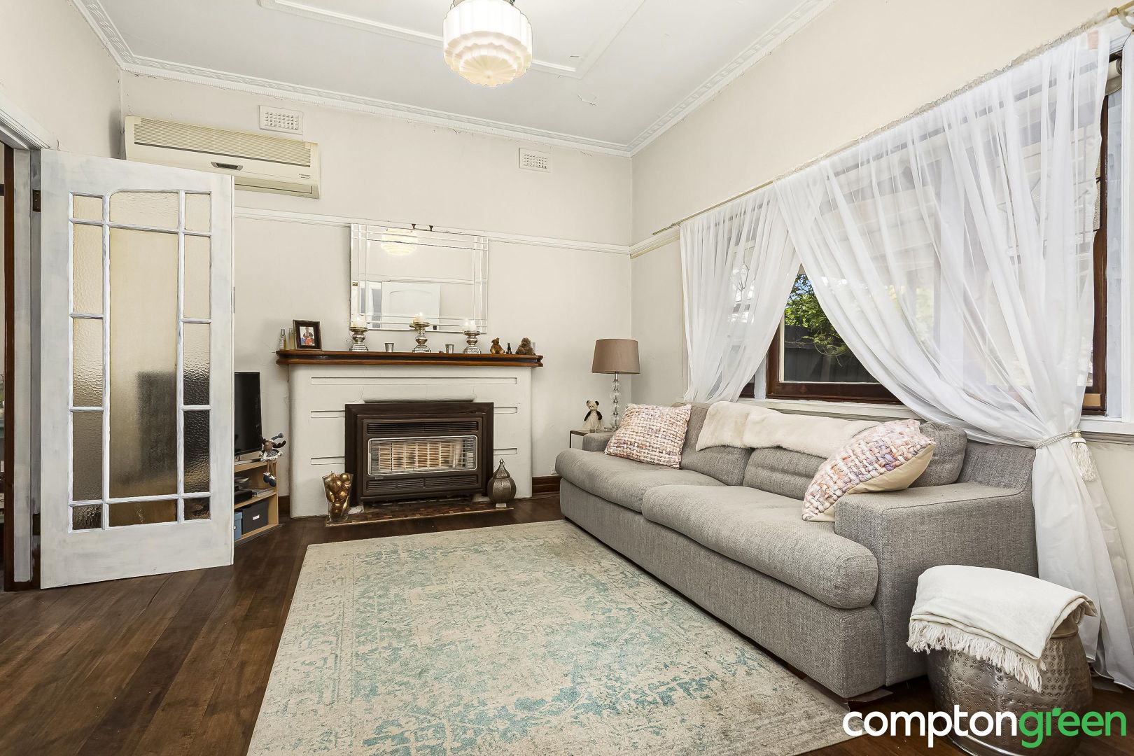 50 Summerhill Road, West Footscray VIC 3012, Image 2