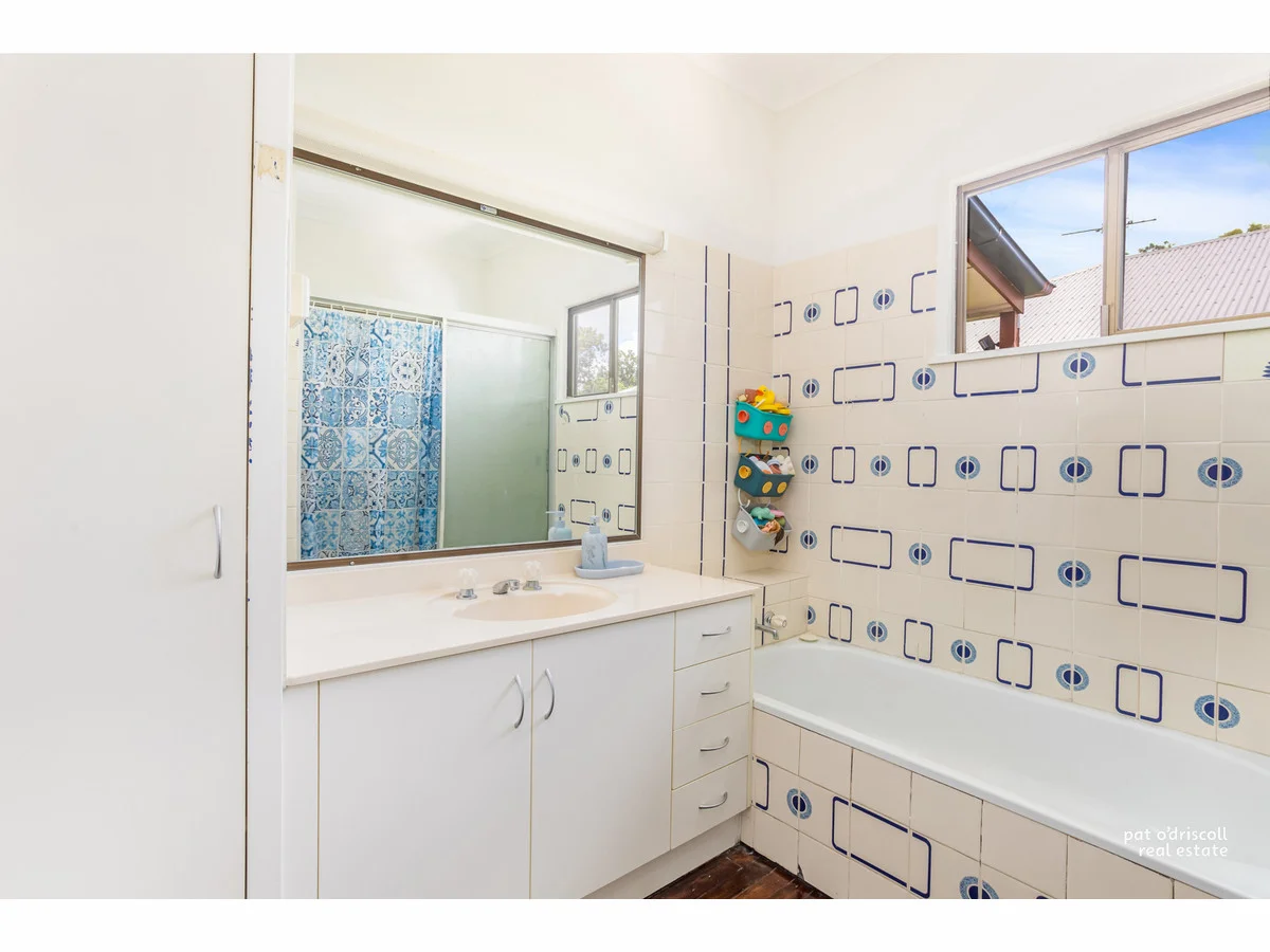 Additional image 8 of 82 Brecknell Street, The Range QLD 4700