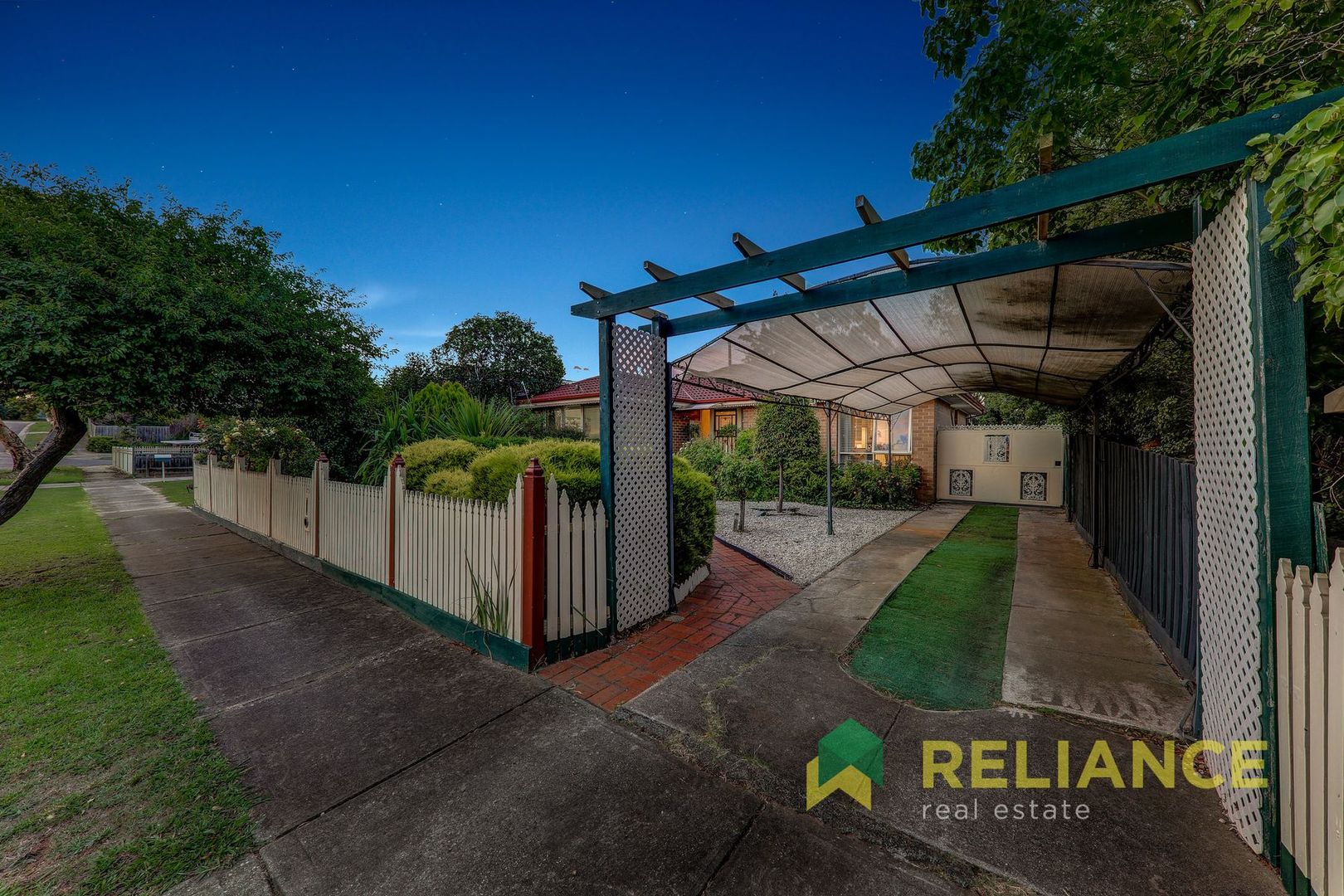 71 GRETEL GROVE, Melton VIC 3337, Image 2