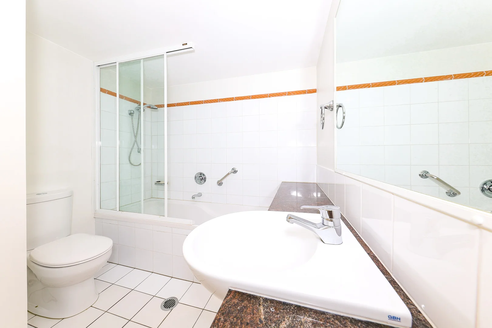 Additional image 17 of 135 Macquarie Street, Teneriffe QLD 4005