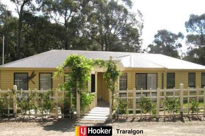 Picture of 4 Chester Court, TRARALGON SOUTH VIC 3844