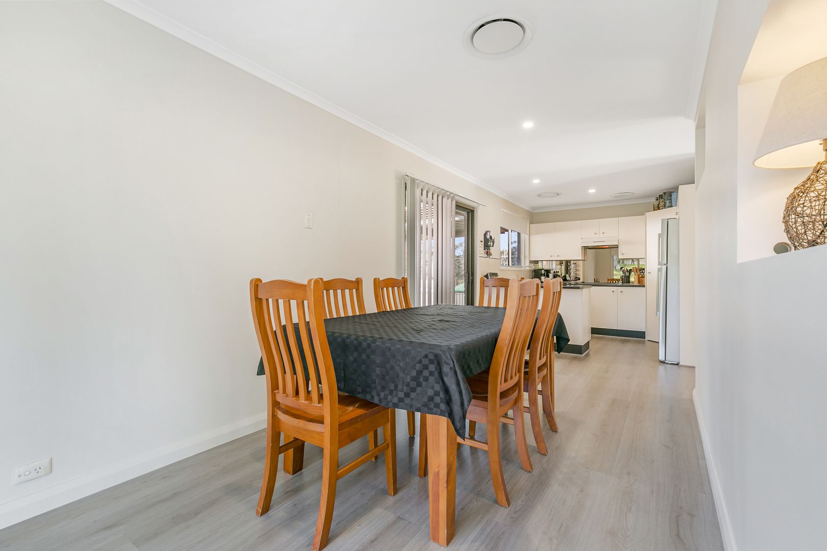 8 Woolley Close, Thornton NSW 2322, Image 2