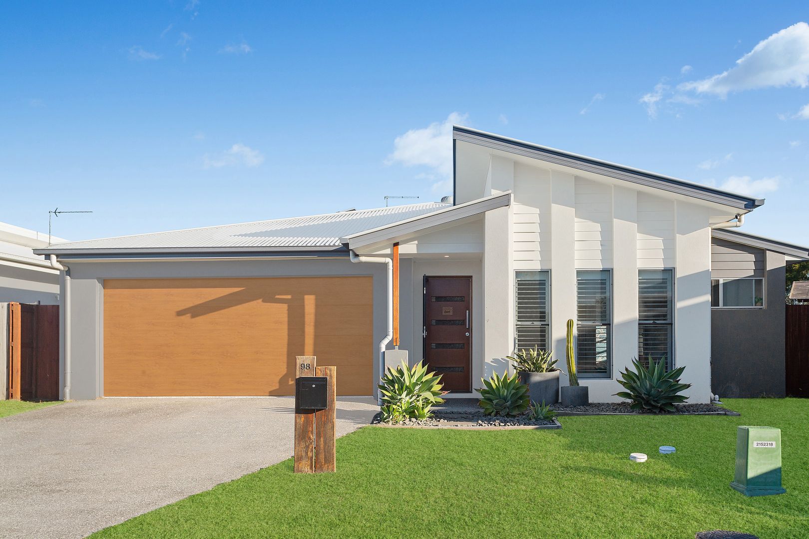 98 Steiner Crescent, Baringa QLD 4551, Image 1