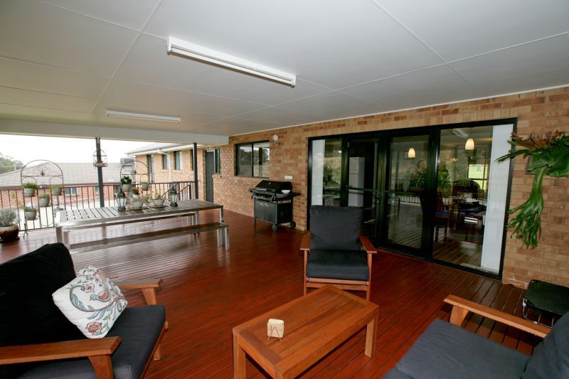 118 Kaloona Dr, Bourkelands NSW 2650, Image 2