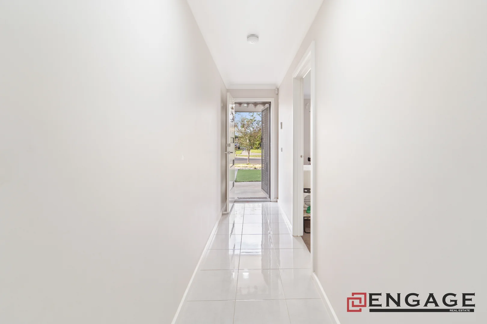 Additional image 4 of 61 Caraleena Drive, Tarneit VIC 3029