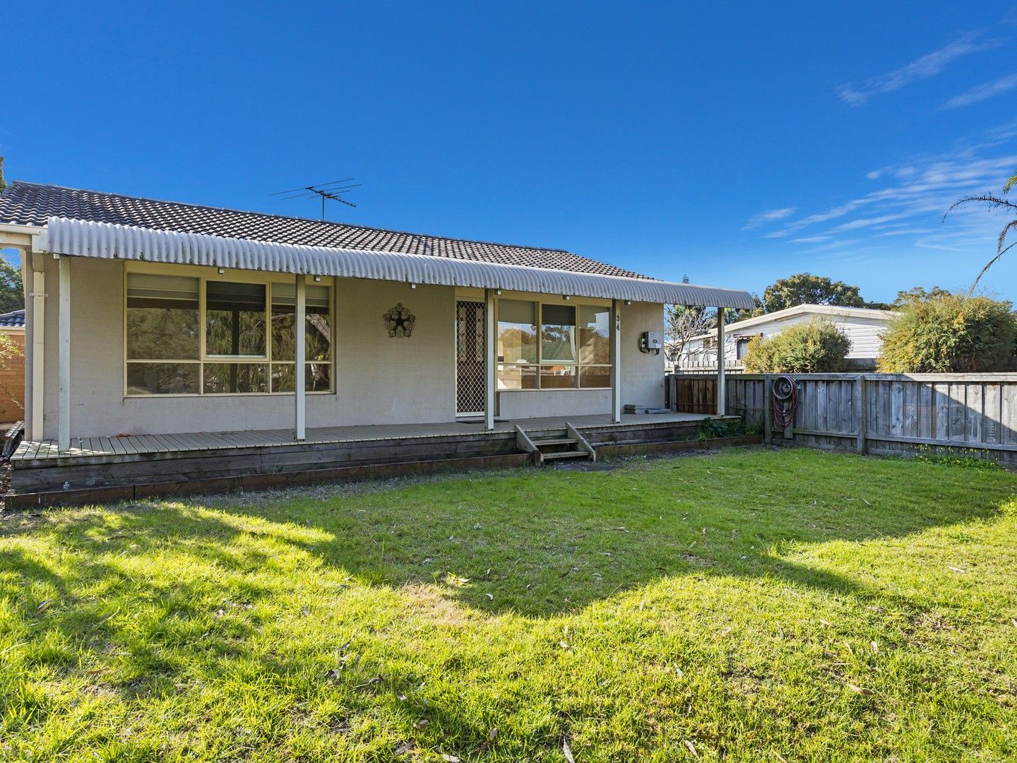 2 bedrooms House in 1/34 Swans Way CAPEL SOUND VIC, 3940
