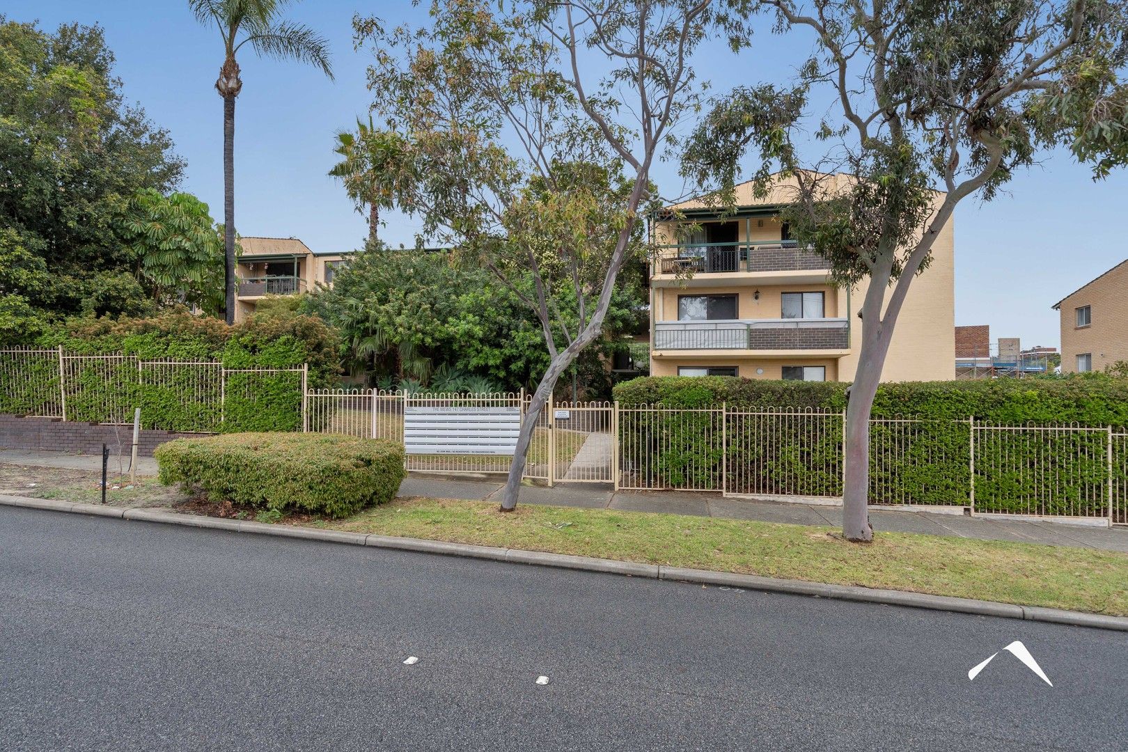 1 bedrooms Apartment / Unit / Flat in 44/147 Charles Street WEST PERTH WA, 6005
