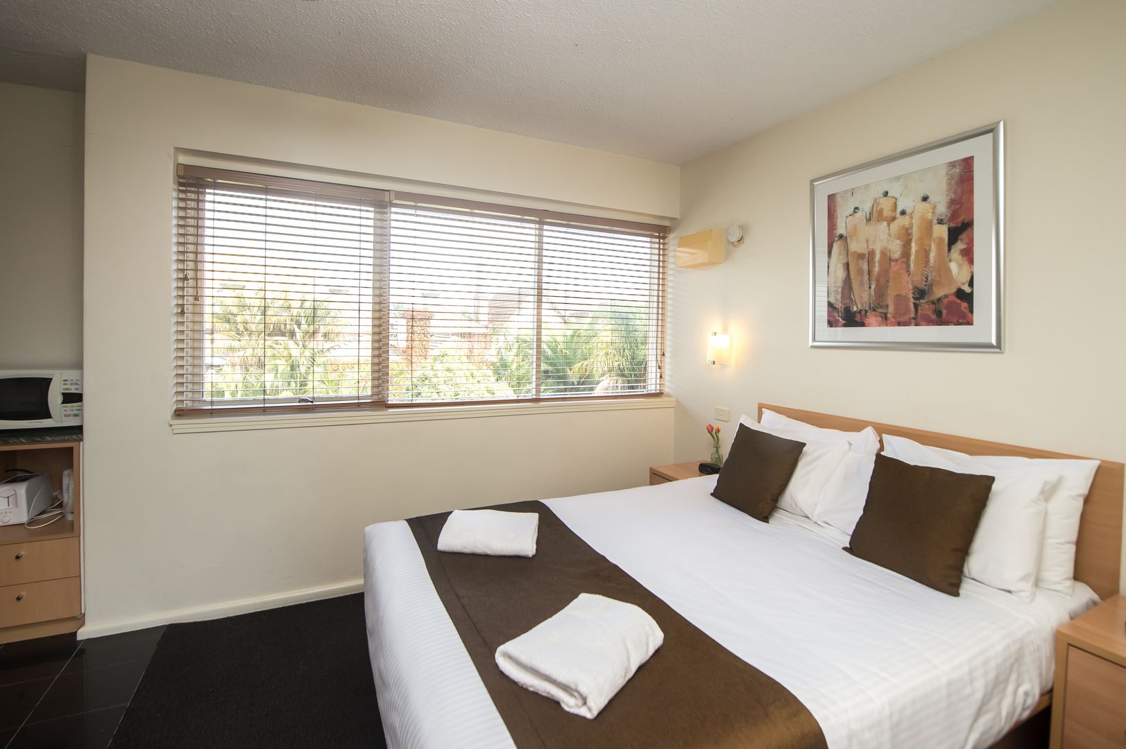 1 bedrooms Studio in 720/65 Acland Street ST KILDA VIC, 3182