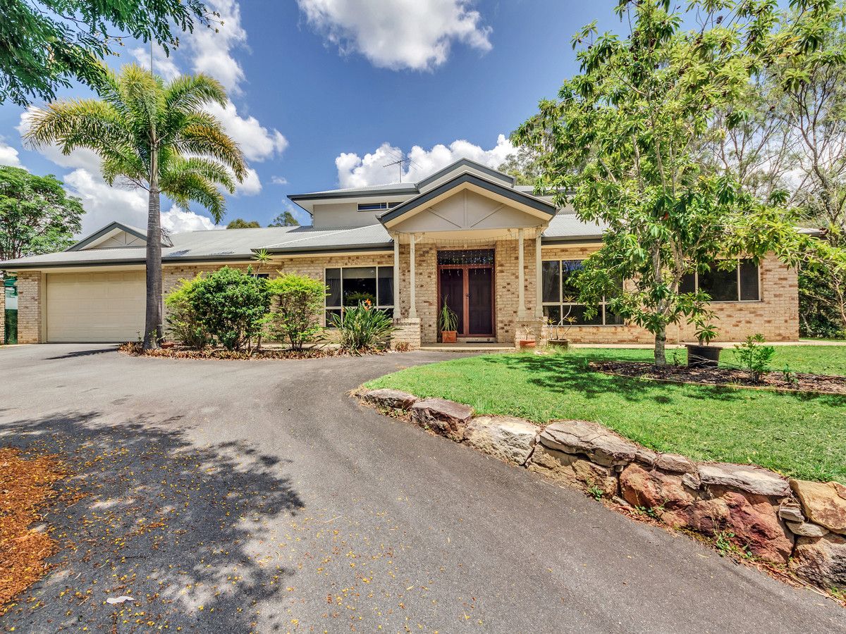 9 Amamoor Court, Cashmere QLD 4500, Image 1