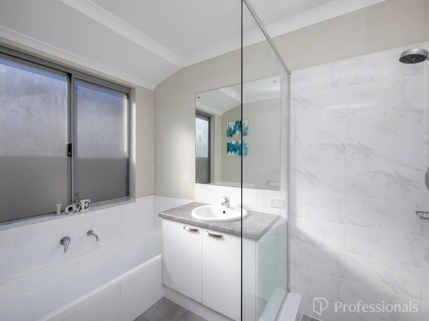 Additional image 16 of 147 Hawksbill Drive, Alkimos WA 6038