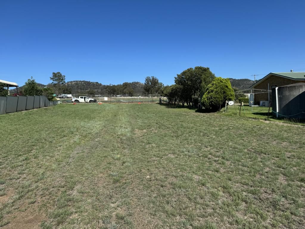 51 Almond Street, Denman NSW 2328, Image 2