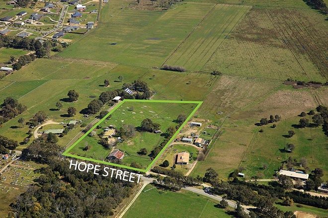 Picture of 98 Hope Street, BUNYIP VIC 3815