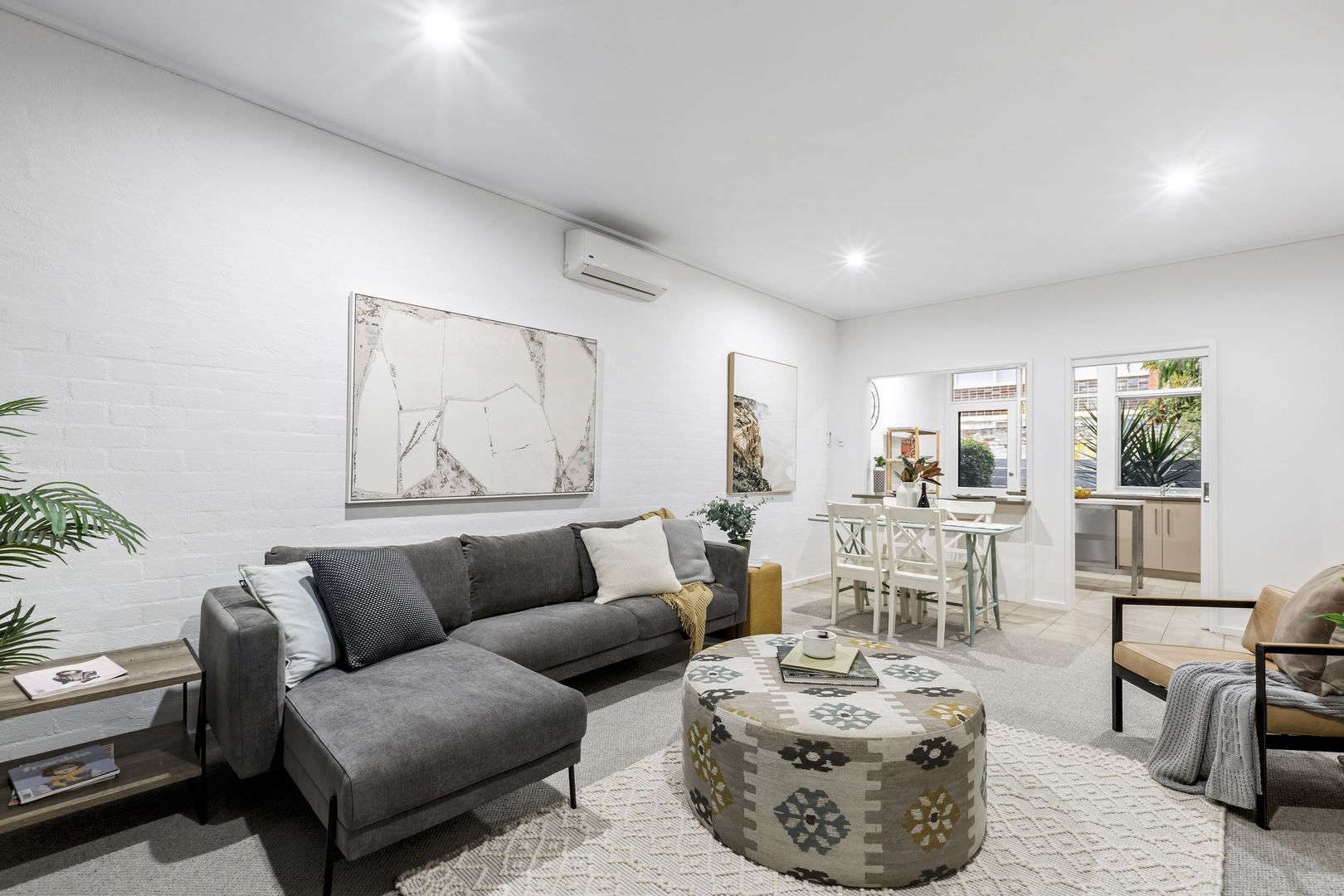 2/16 Vauxhall Road, Northcote VIC 3070, Image 2