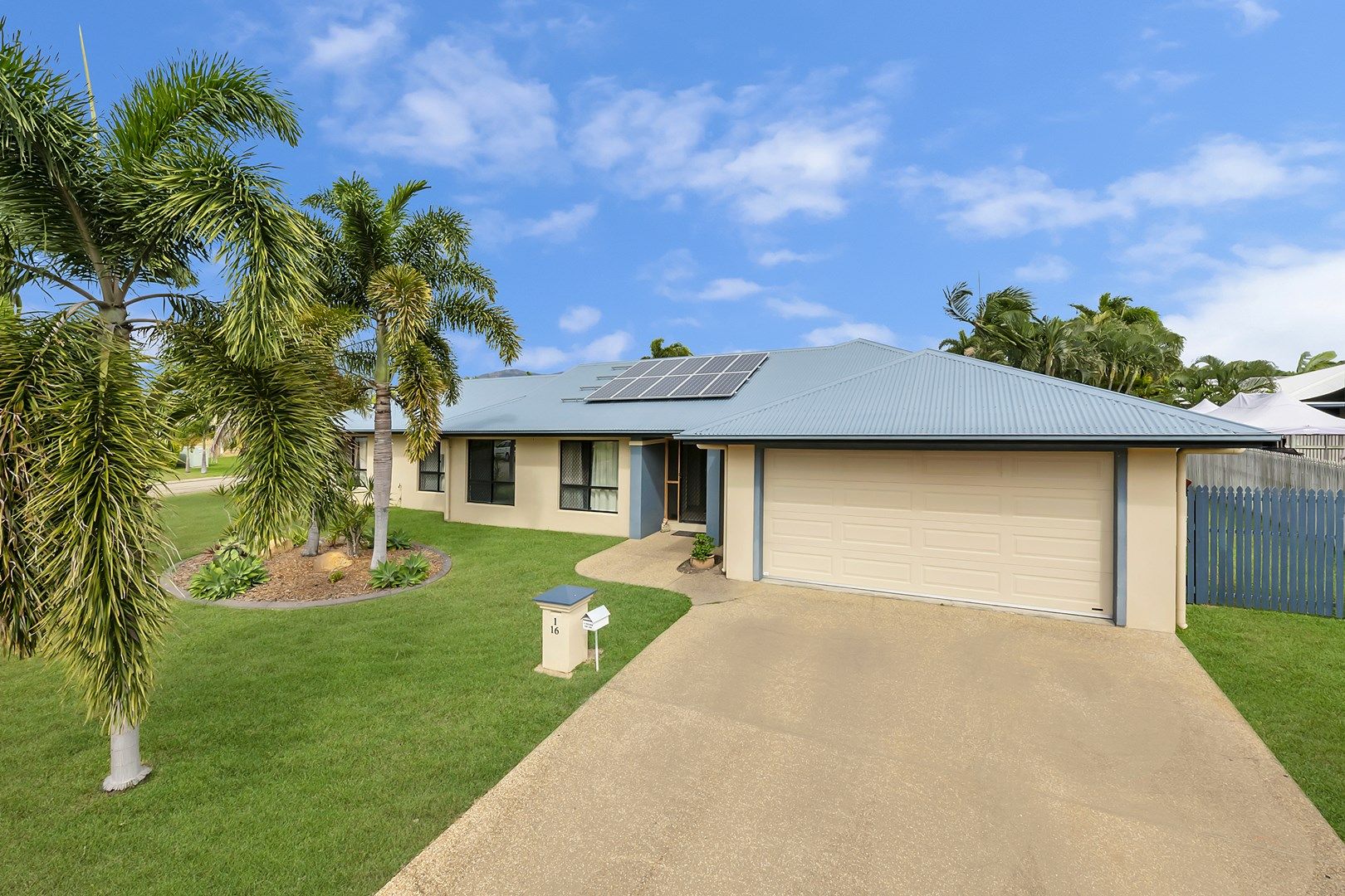 1/16 Crossman Place, Kirwan QLD 4817, Image 0