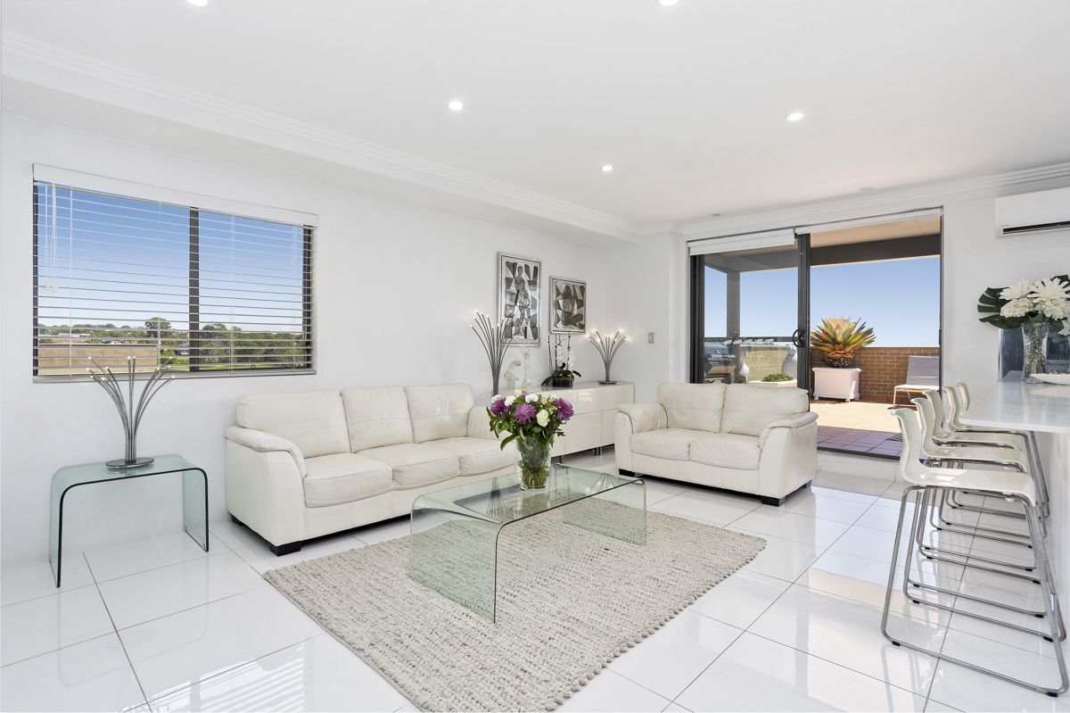 2 bedrooms Apartment / Unit / Flat in 81/8-12 Wandella Road MIRANDA NSW, 2228