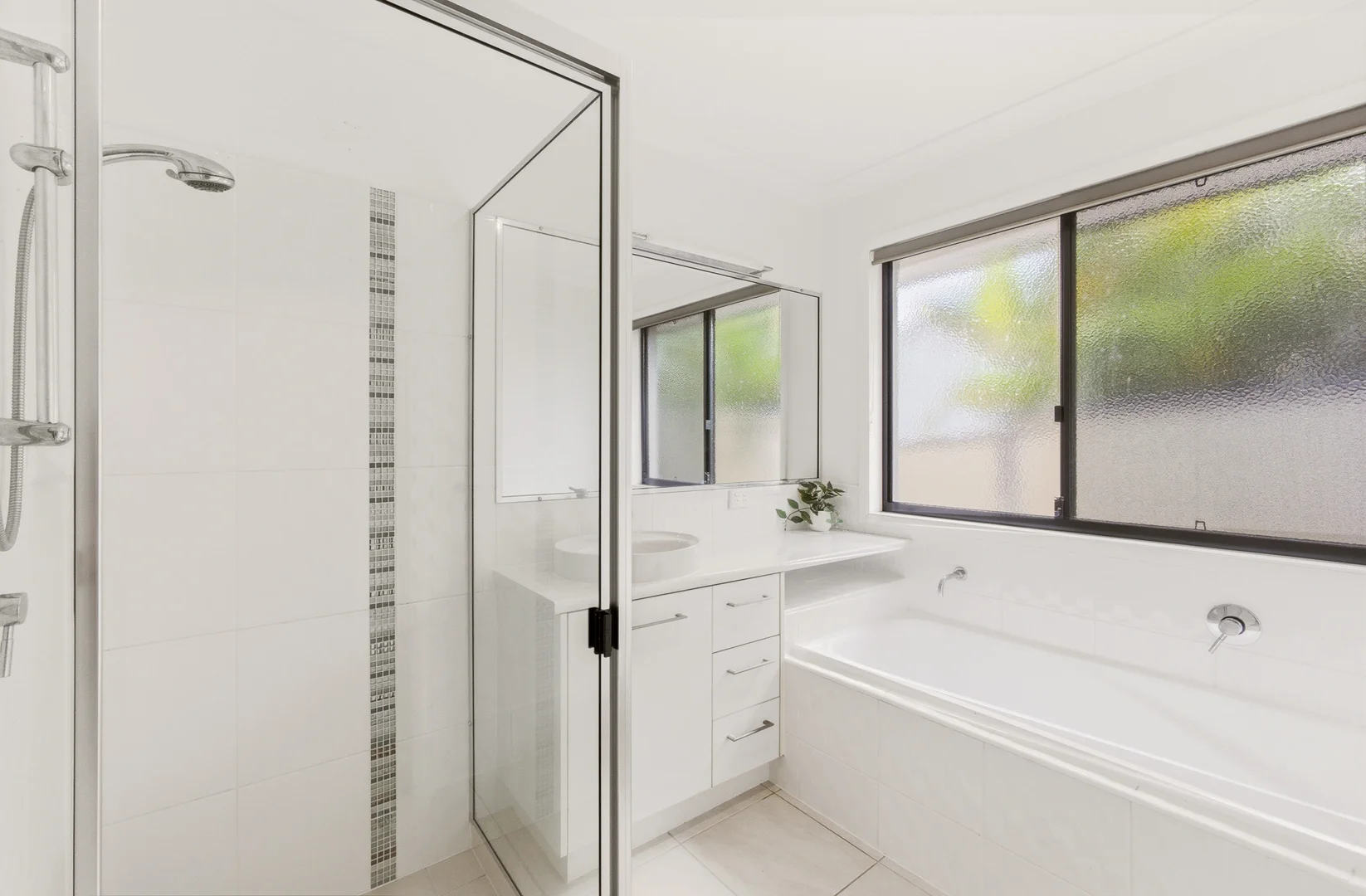 Additional image 14 of 15 Joycelyn Tce, River Heads QLD 4655